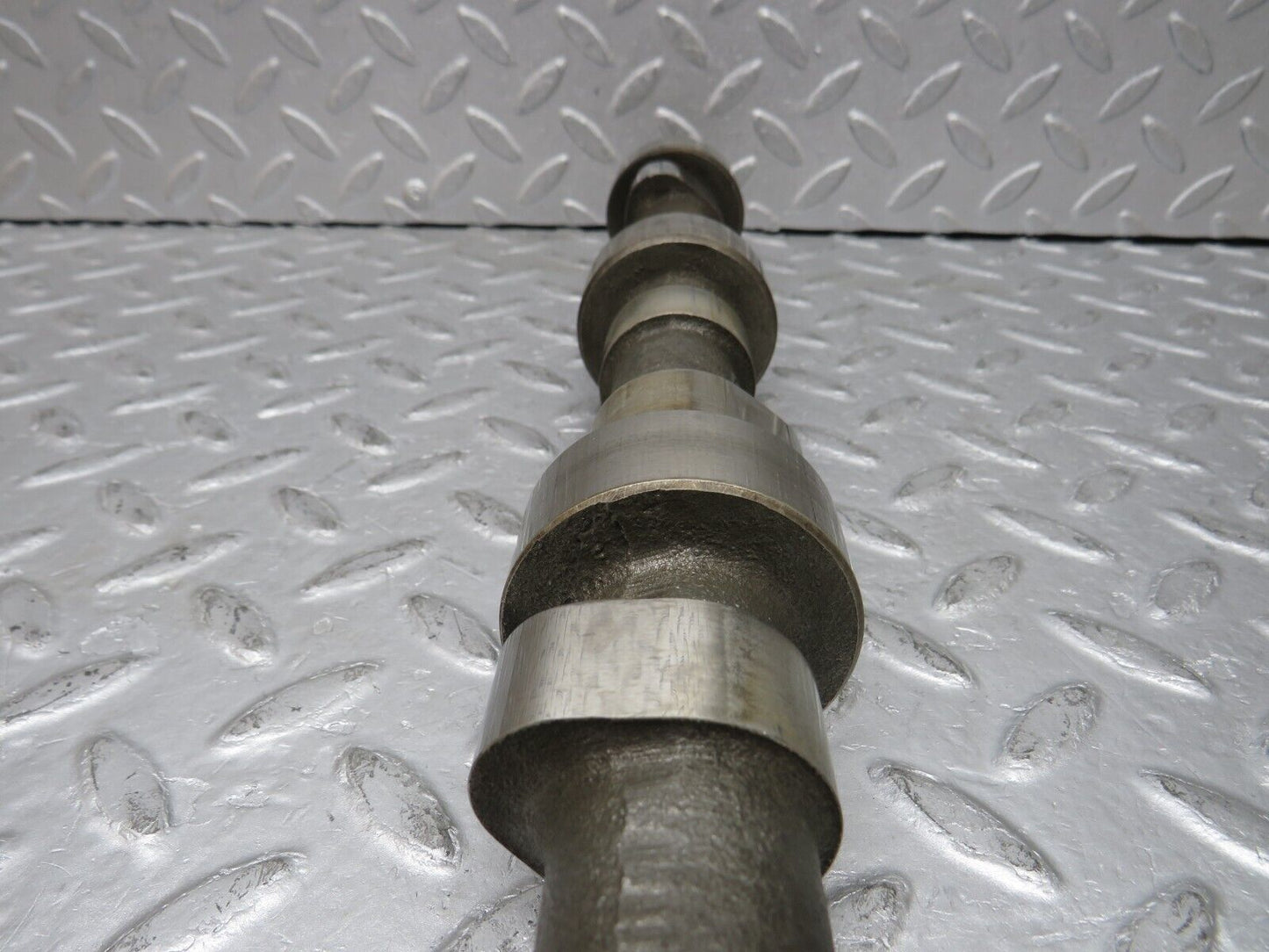 37631 Mercedes-Benz W109 300SEL Camshaft Left Side 1160513001