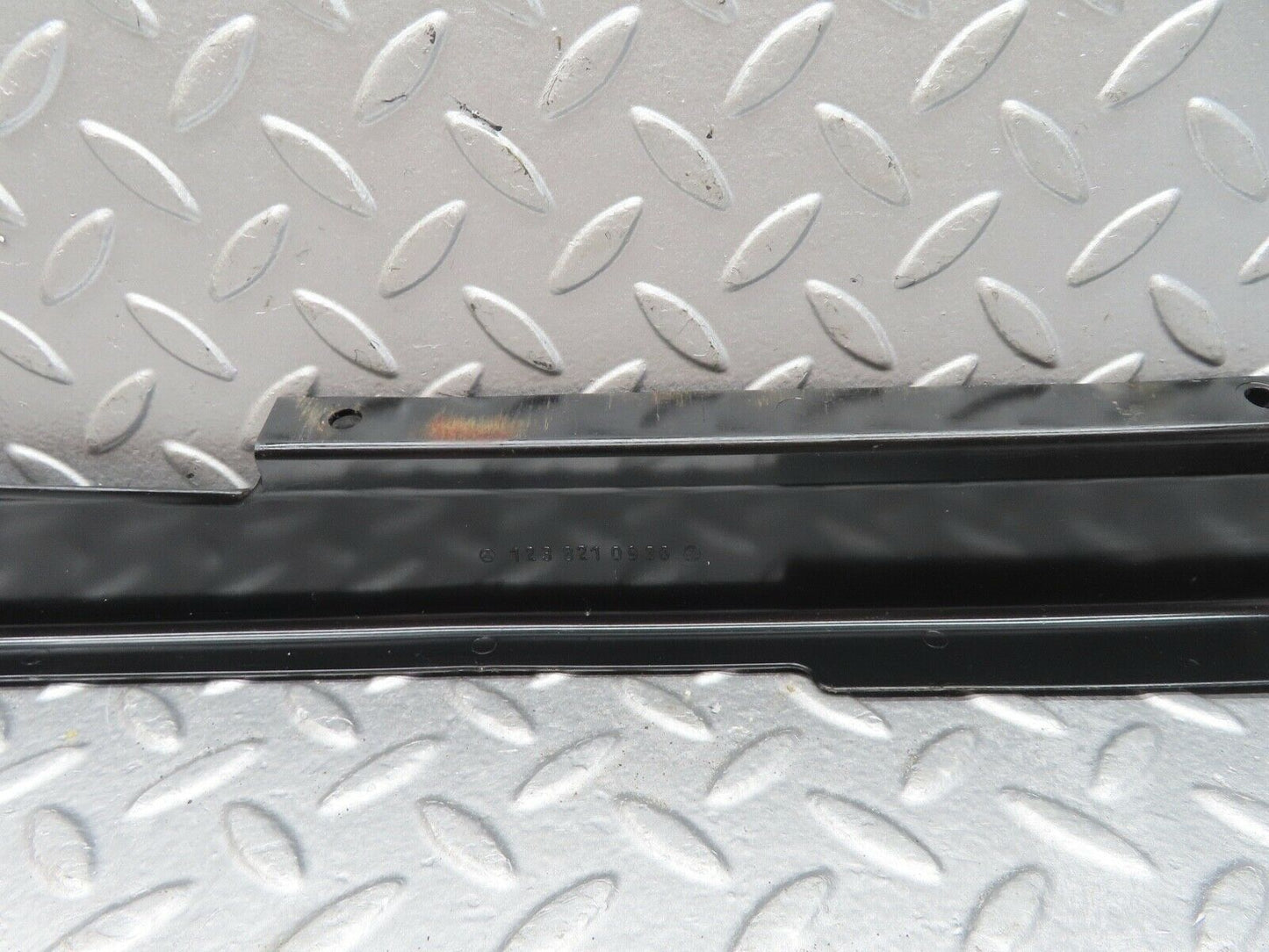 18129 Mercedes-Benz W123 200 Cable Channel Cover Front Left 1238210936