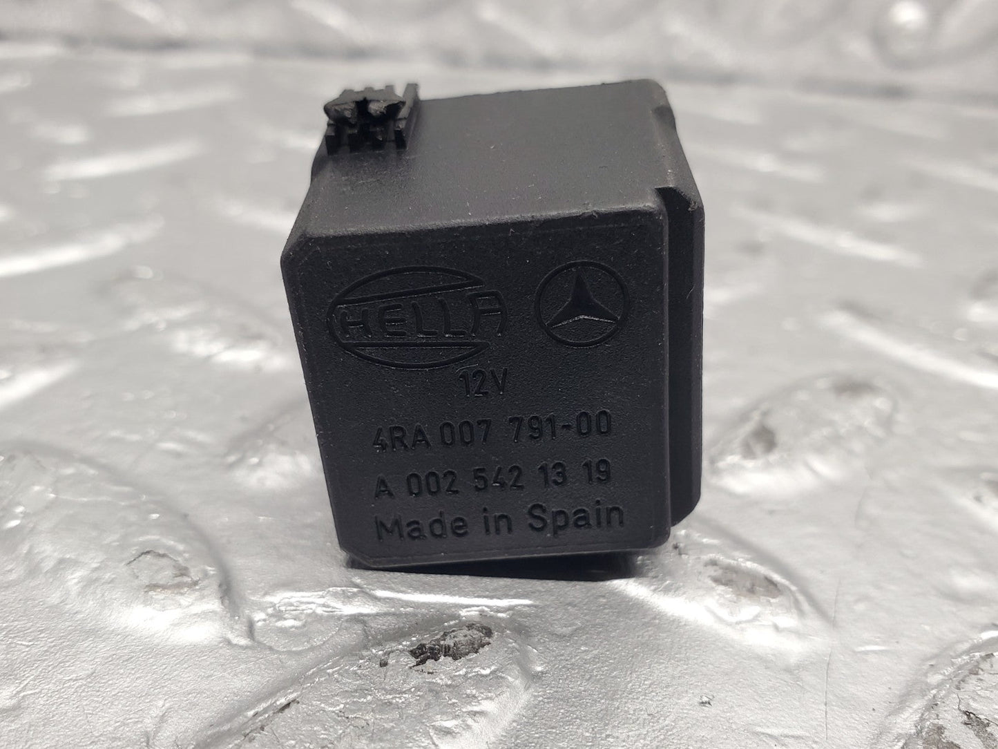 46304635