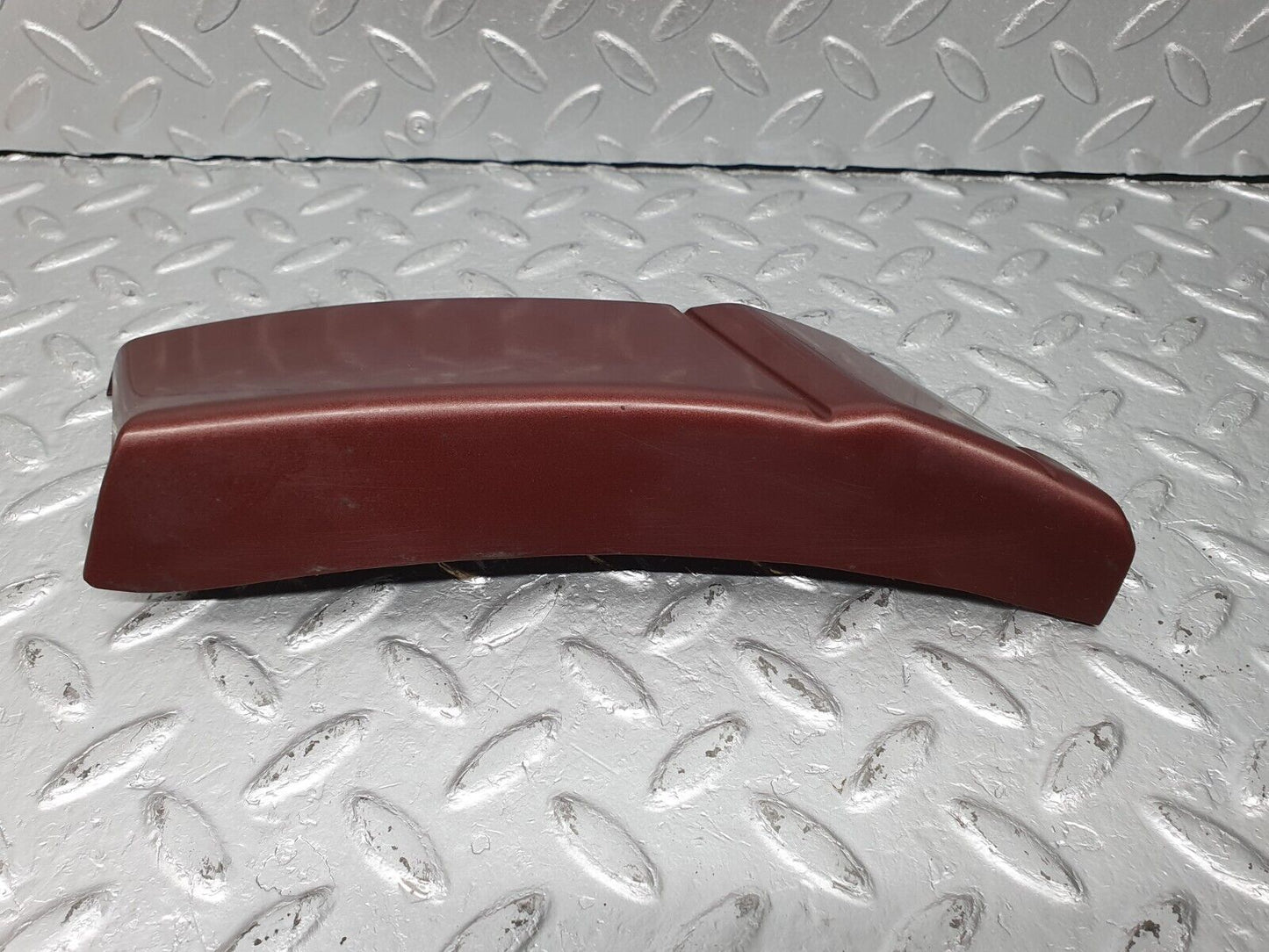 40956 Mercedes-Benz W126 300SE Rear Left Fender Lower Trim 1266904140