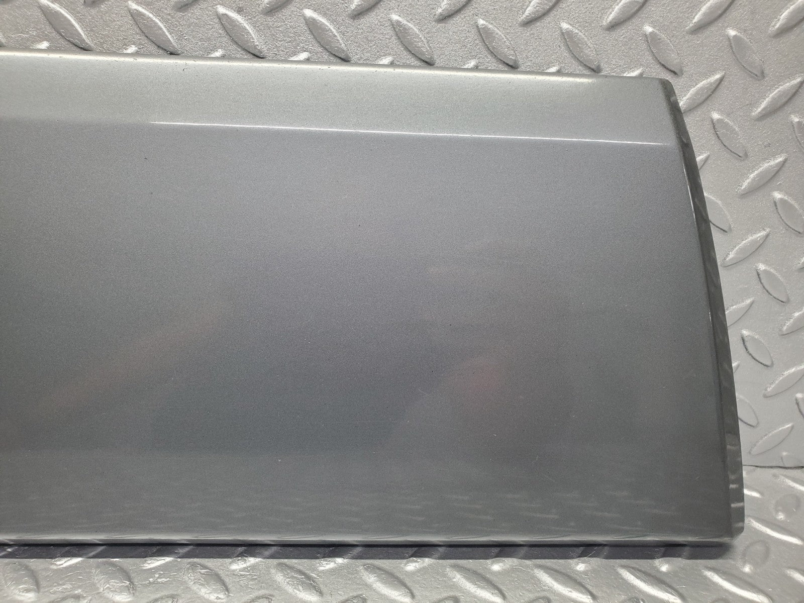 W201 Baby Benz front left door moulding trim used OEM