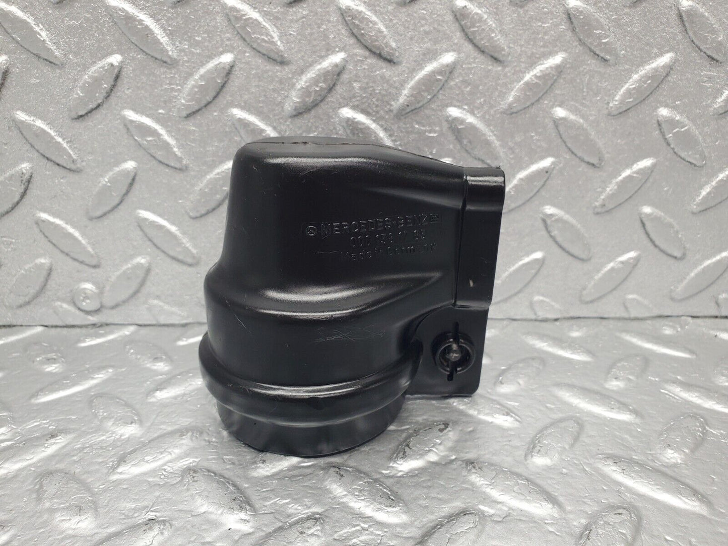 46424 Mercedes-Benz C123 280CE Coupe Ignition Coil Protective Cap 0001581785