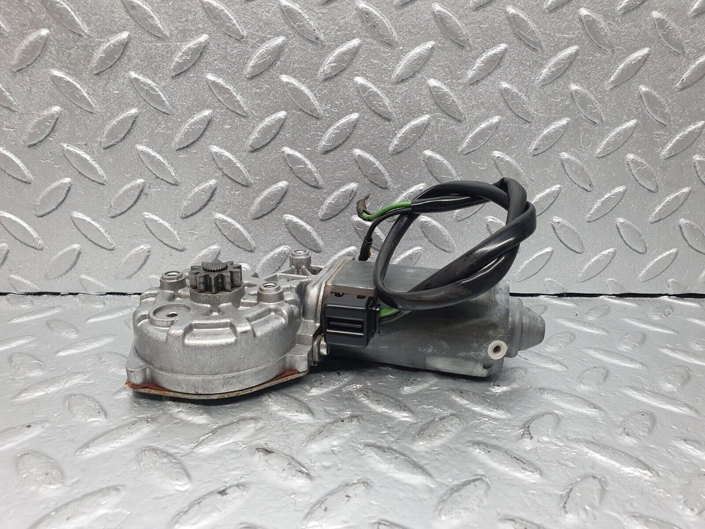 43650 Mercedes-Benz C126 380SEC Coupe Right Door Power Window Regulator Motor Bosch
