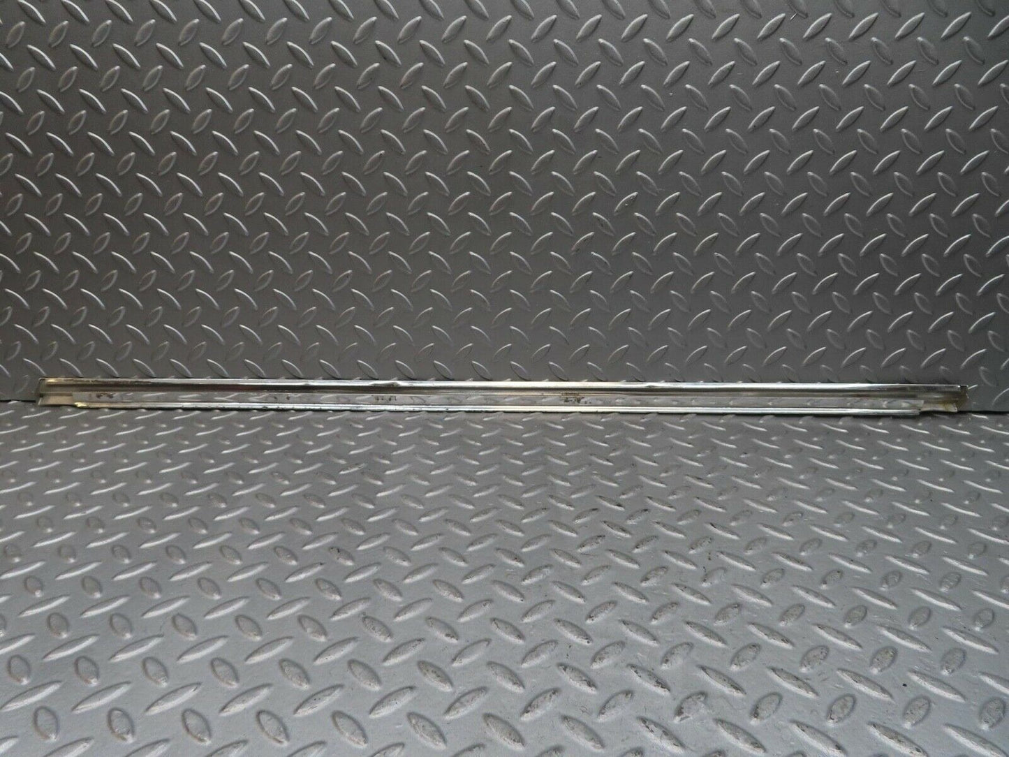 12356 Mercedes-Benz W108 280SE 3.5 Rear Left Door Chrome Moulding Trim