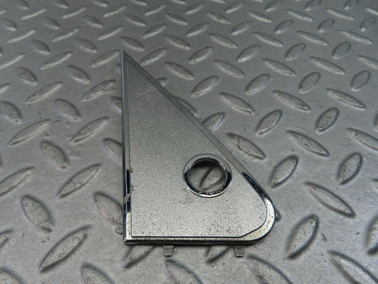 8143 Mercedes-Benz W123 Mirror Triangle Cover Left 1237250711