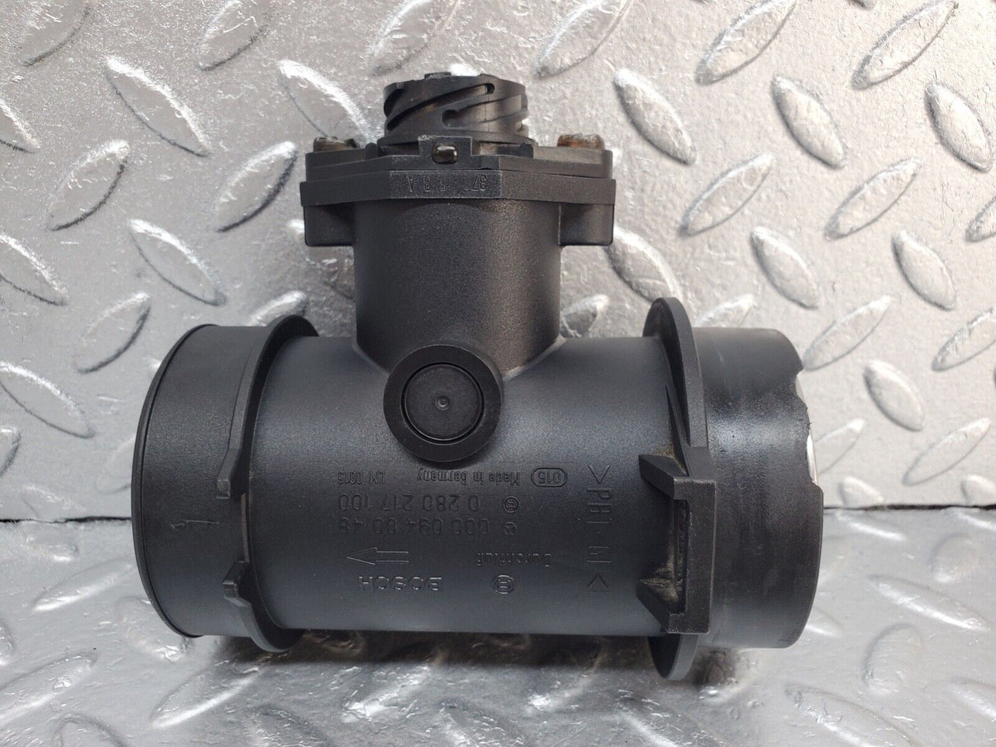44648 Mercedes-Benz W124 220E Air Flow Mass Meter Sensor Bosch 0000940048