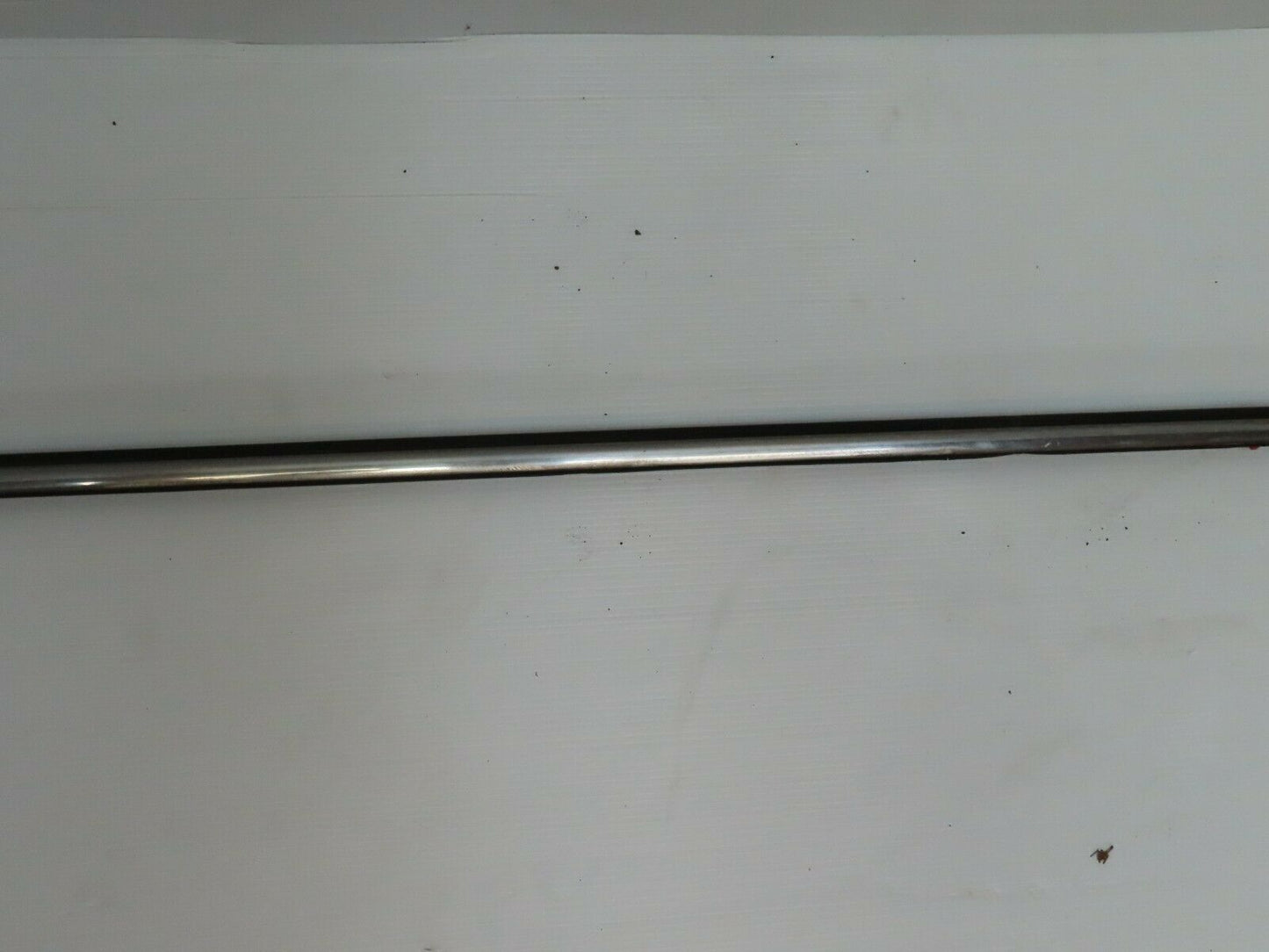 4827 Mercedes-Benz W114 280CE Coupe Centre Fender Wing Chrome Trim Rear Right