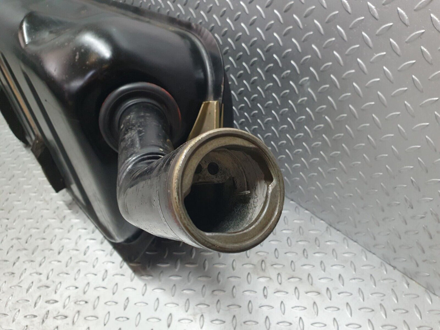 43854 Mercedes-Benz C126 380SEC Coupe Fuel Tank
