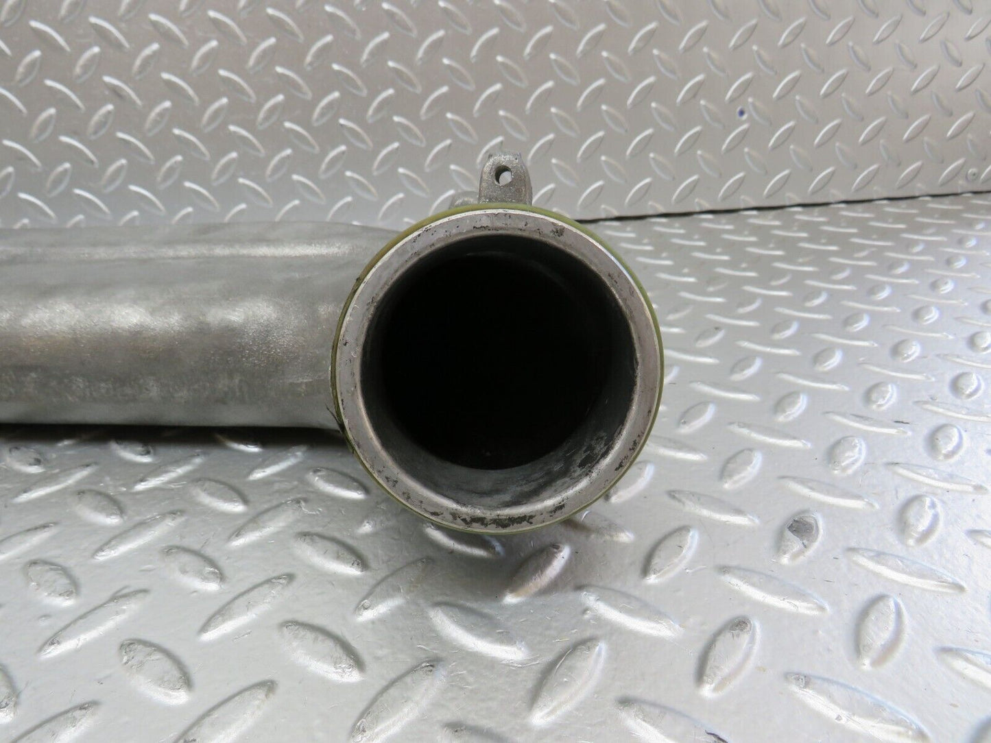 27770 Mercedes-Benz S124 300TE Wagon Air Intake Pipe 6061410604