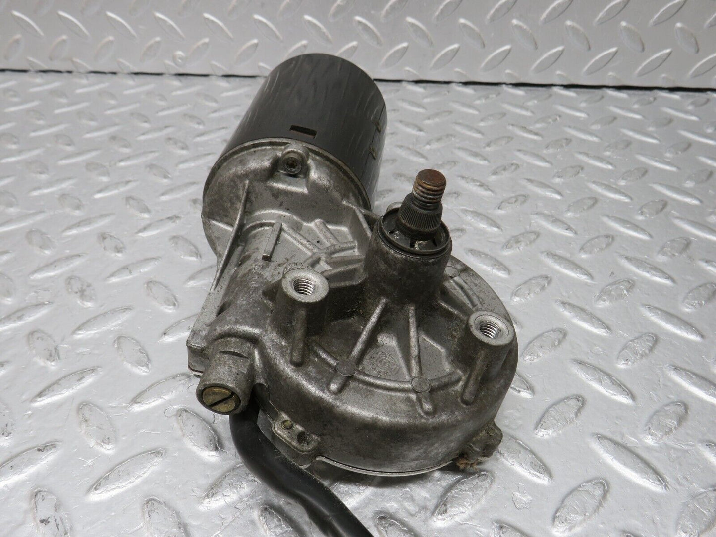 35303 Mercedes-Benz W140 Windscreen Wiper Motor