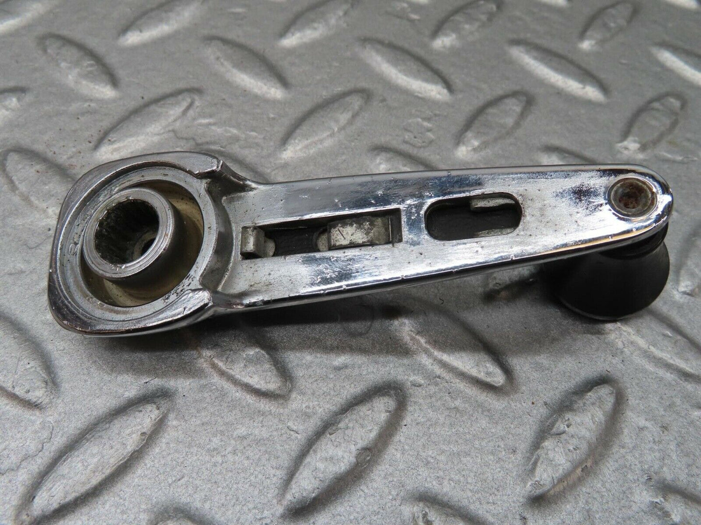 12761 Mercedes-Benz W111 220SE Window Lifter Crank Handle