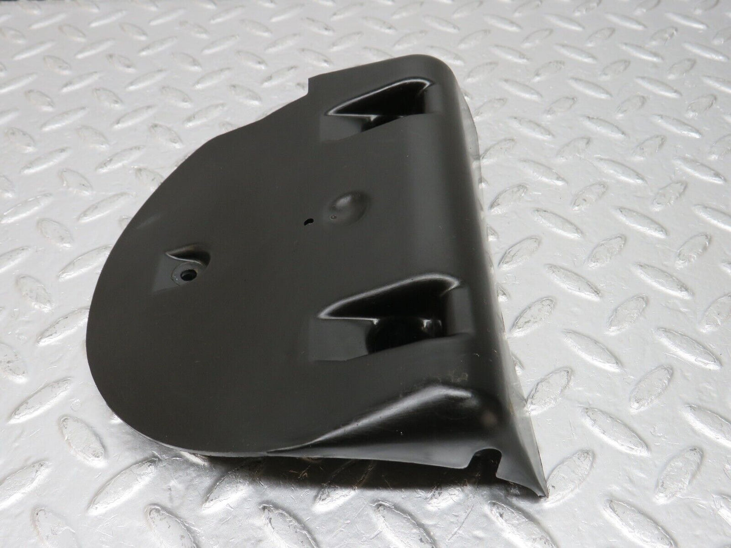 33279 Mercedes-Benz W202 C180 Fuel Tank Plastic Cover 2024710187
