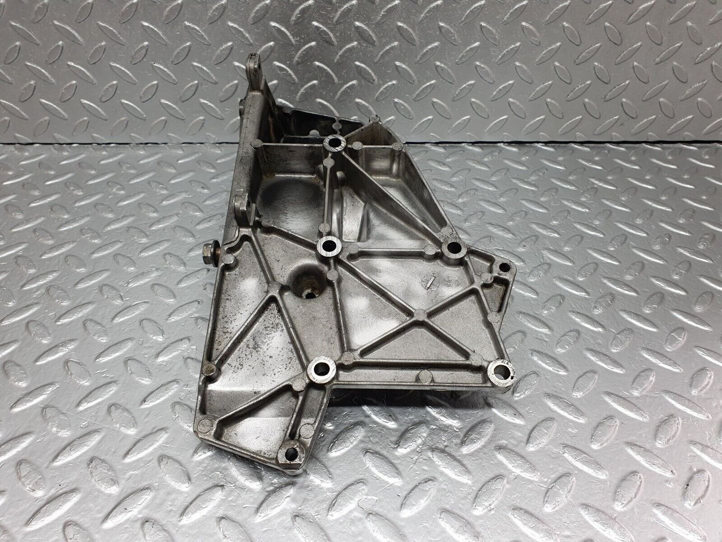 42565 Mercedes-Benz R129 320SL Coupe Alternator Generator Mount Bracket 1041550635