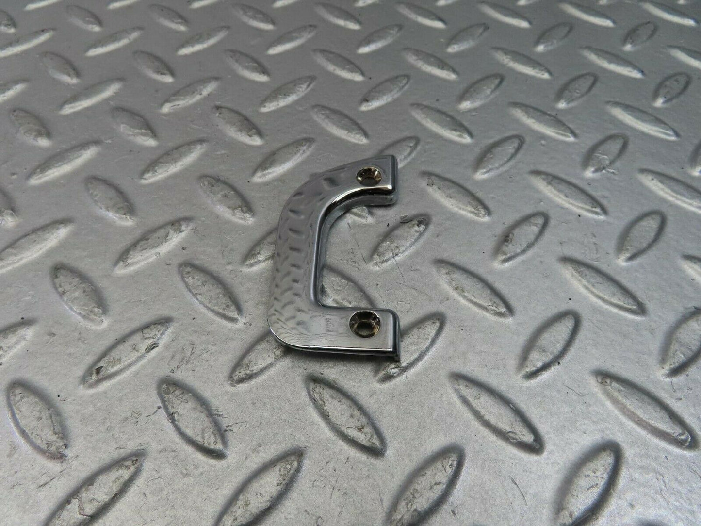 9057 Mercedes-Benz W115 Right Interior Chrome Door Latch Trim
