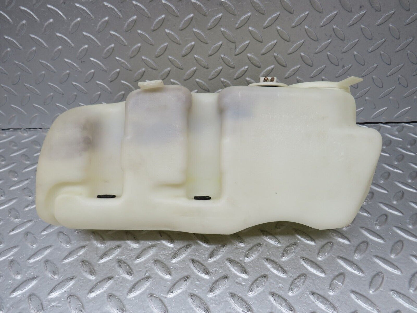36173 Mercedes-Benz W126 420SE Windscreen Washer Fluid Reservoir 1268690620 1248690072