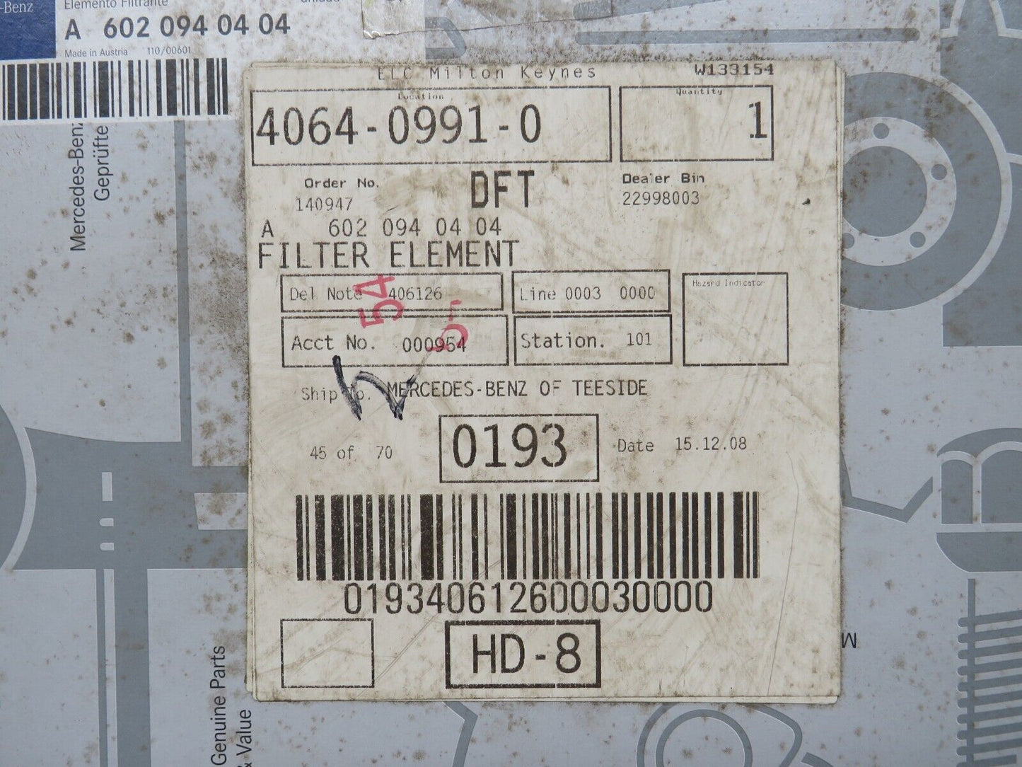 38225 Mercedes-Benz W124 W201 Genuine Air Filter New 6020940404