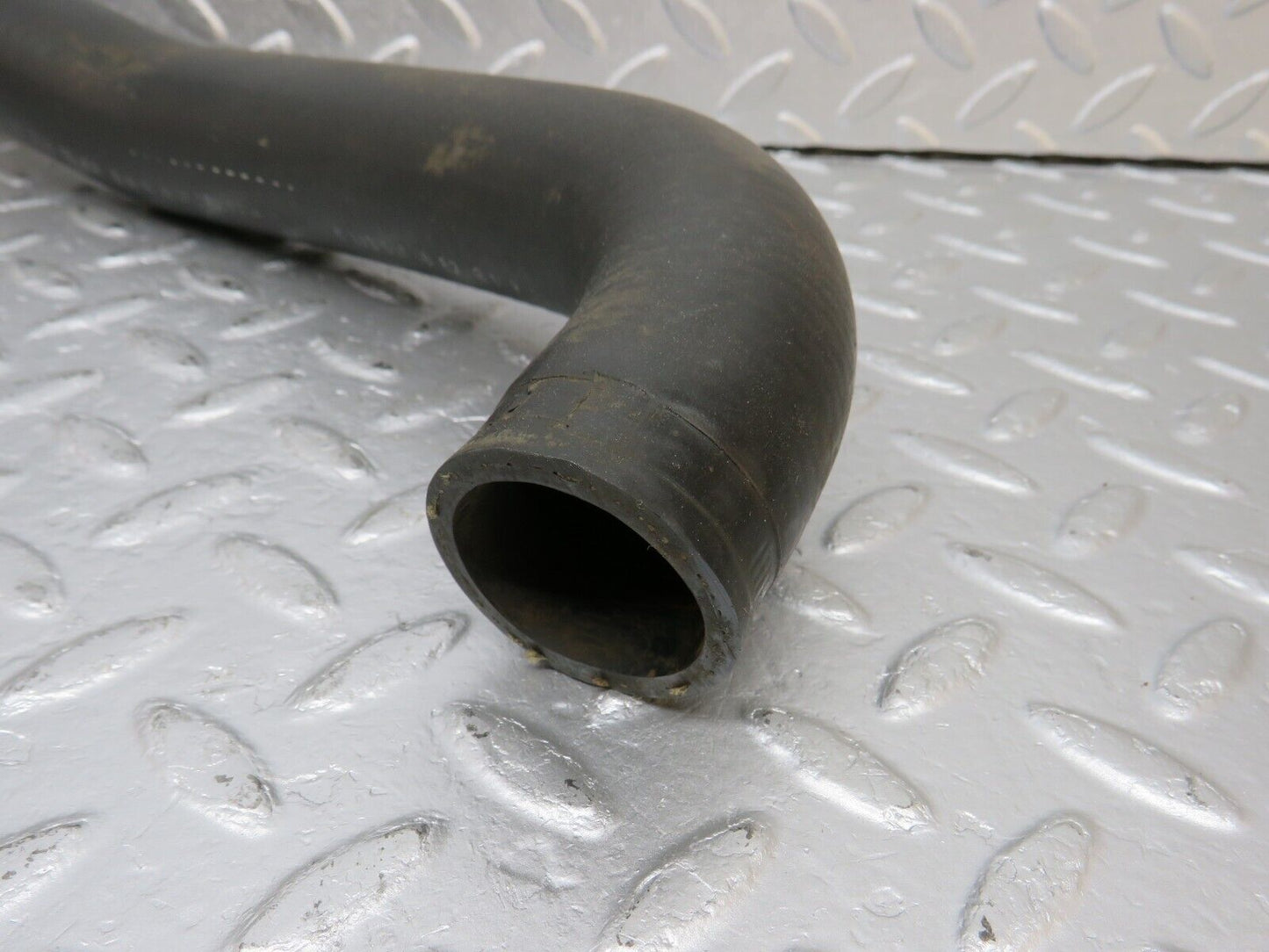 40577 Mercedes-Benz W123 300D Radiator Hose Pipe 1235011882