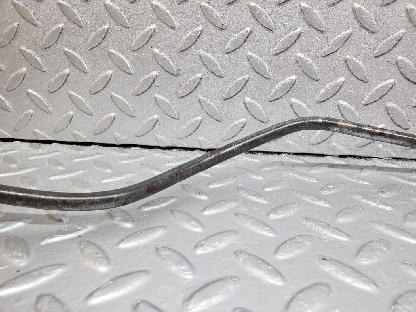 45459 Mercedes-Benz 280E M110.988 Gearbox Oil Hose Pipe