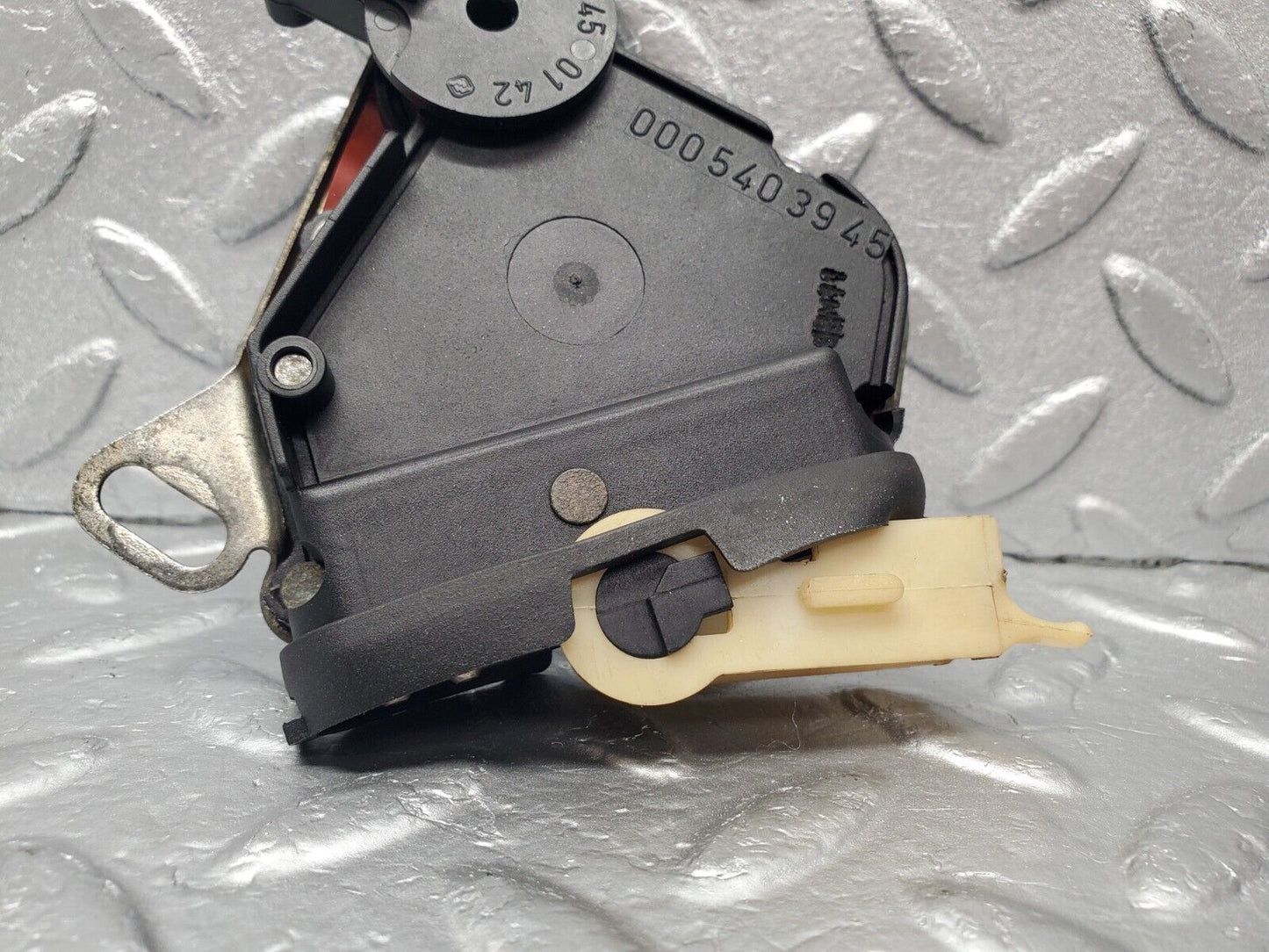 46307 Mercedes-Benz W124 280E Reverse Light Switch 0005403945 1235450142