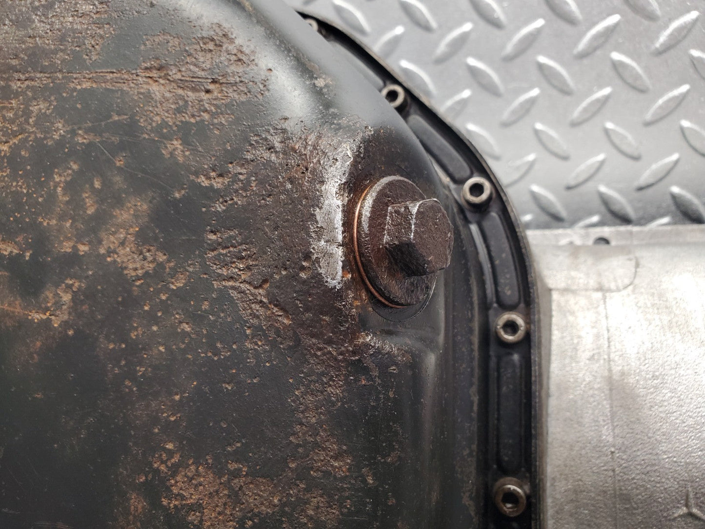 W112 oil pan oil sump used OEM