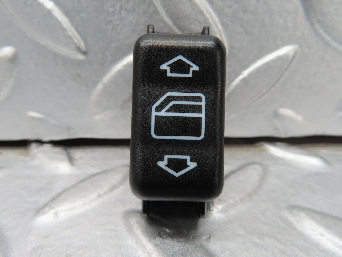 16389 Mercedes-Benz W124 260E Rear Left Electric Window Switch 1248209310