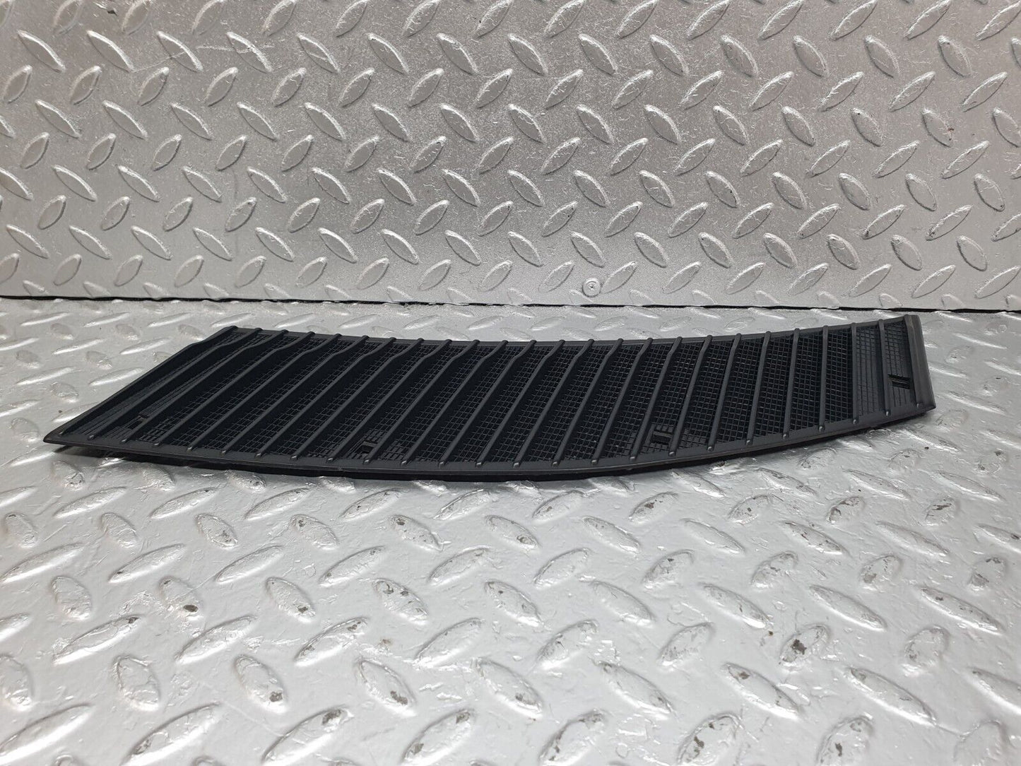 43902 Mercedes-Benz C123 230CE Coupe Air Intake Grill Left Side 1238362965