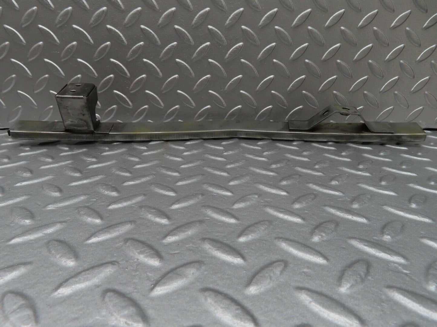 13995 Mercedes-Benz C107 280SLC Rear Left Window Channel