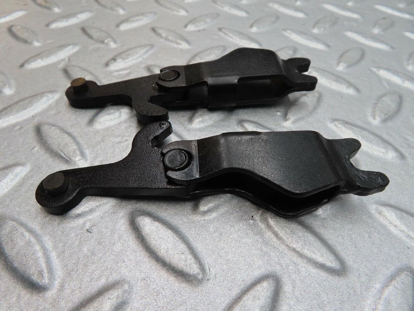 16505 Mercedes-Benz W124 260E Handbrake Regulator
