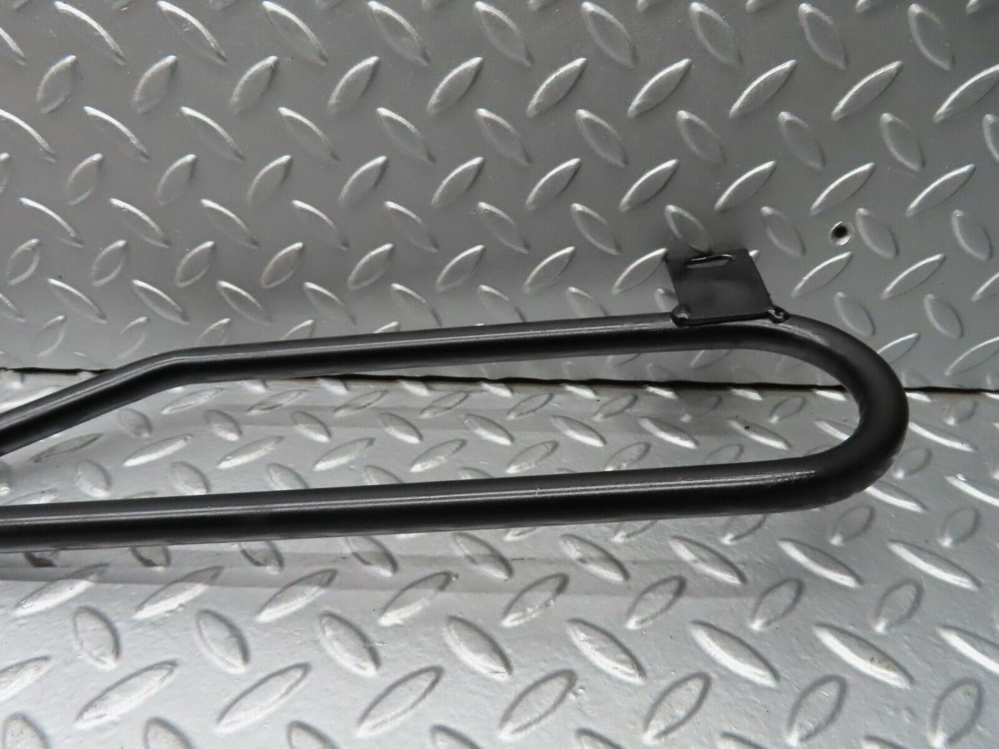 20710 Mercedes-Benz R107 450SL Power Steering Oil Cooling Pipe