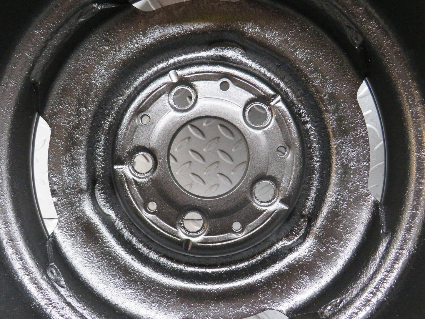 39049 Mercedes-Benz Steel Wheel Set 6Jx14H2 1084000002