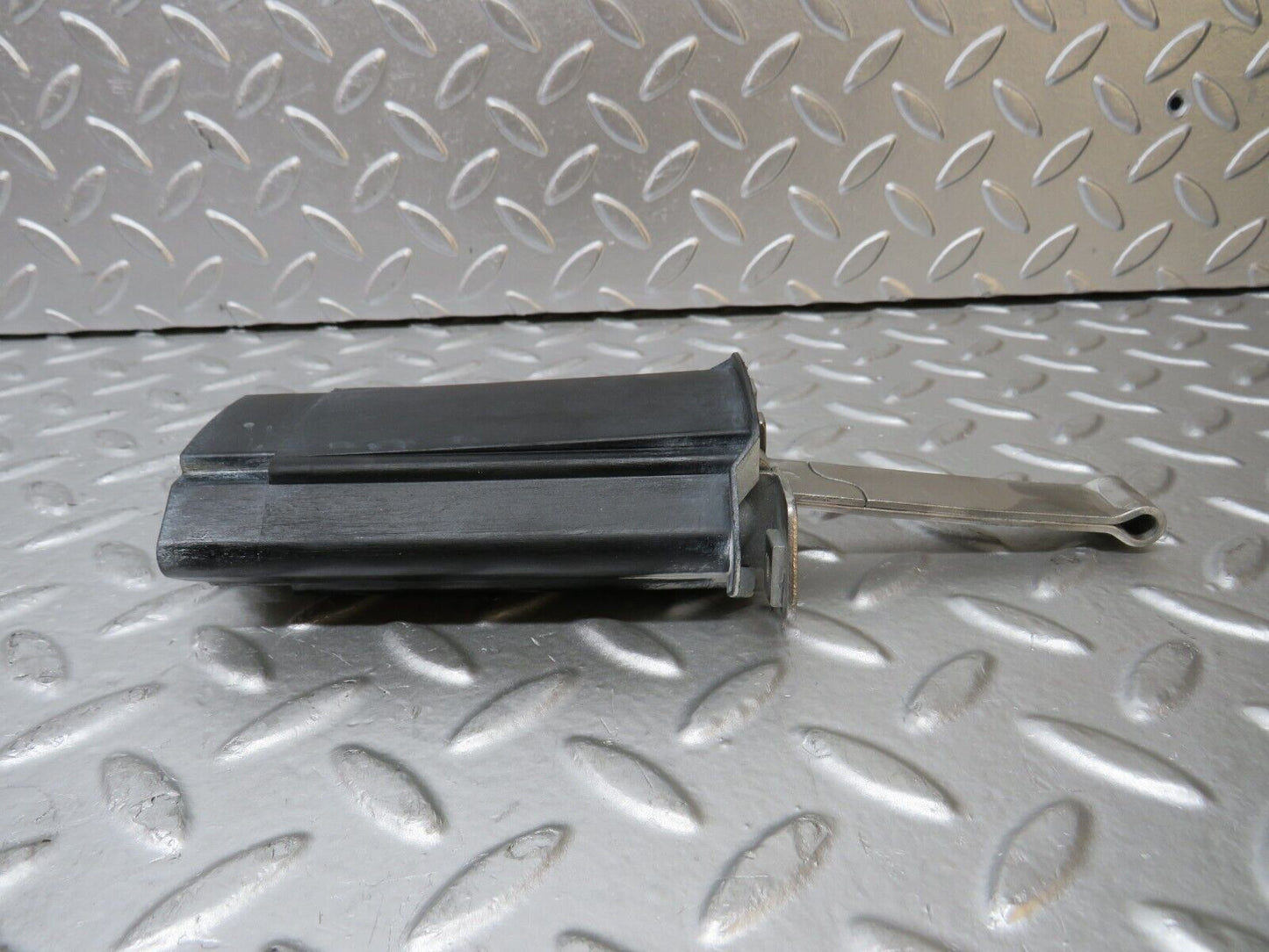 30261 Mercedes-Benz W124 230E Door Safety Check Strap