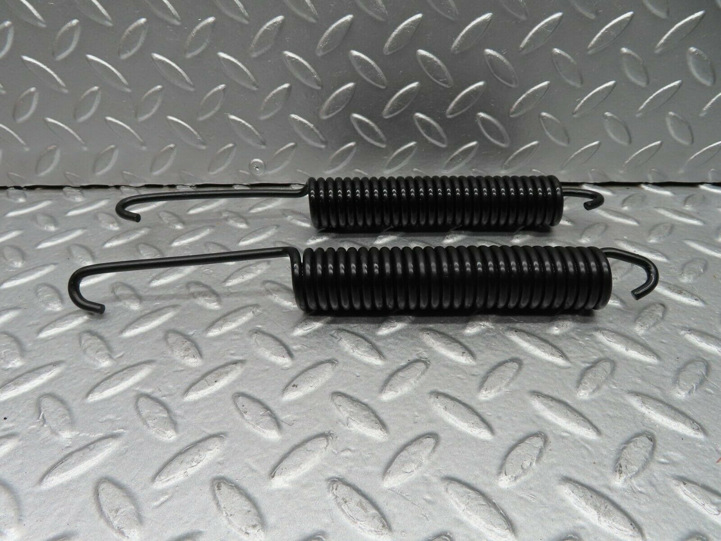 19828 Mercedes-Benz W108 280SE Bonnet Hinge Spring Set