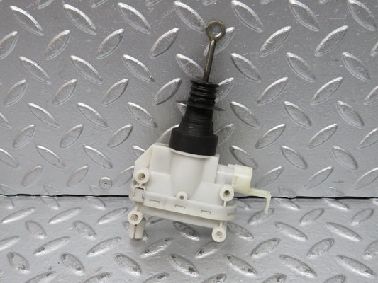 31637 Mercedes-Benz W201 190LE 1.8L Door Lock Vacuum Actuator Front Right