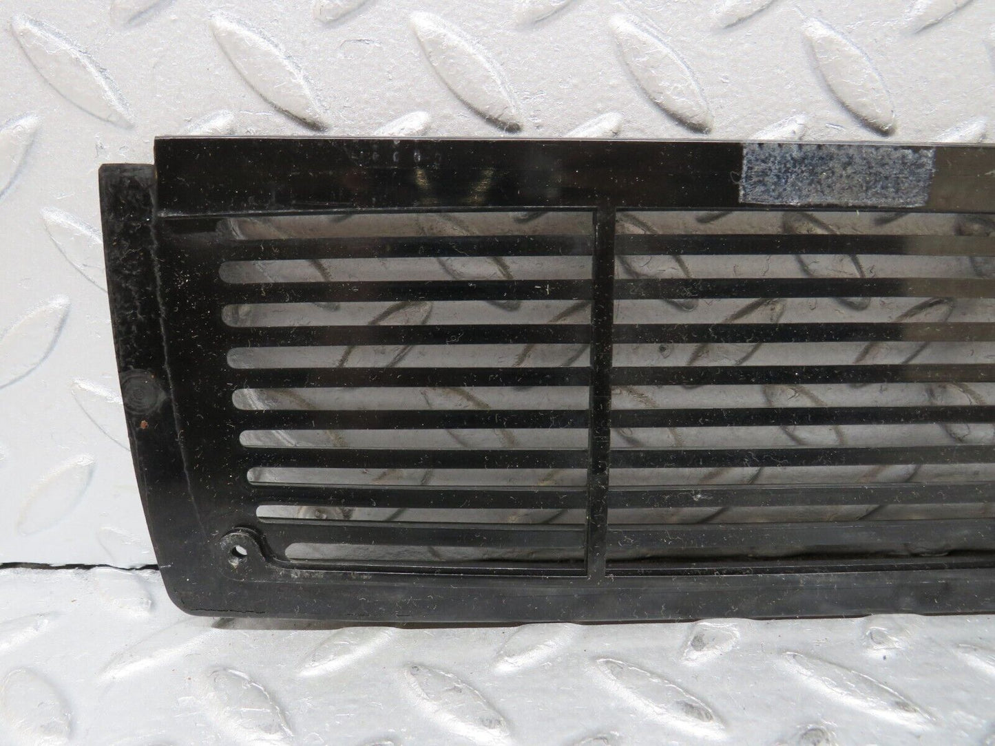 37489 Mercedes-Benz W109 300SEL Dashboard Speaker Cover