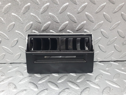 43679 Mercedes-Benz C126 380SEC Coupe Centre Console Air Vent 1268300013