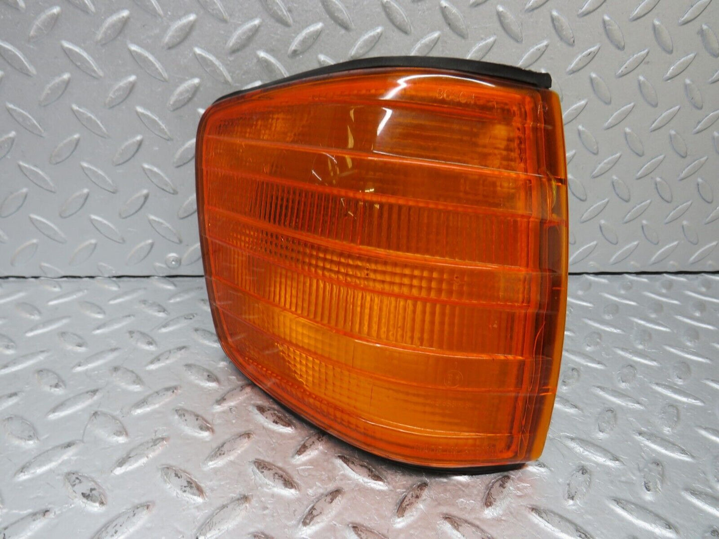 36936 Mercedes-Benz C126 420SEC Coupe Indicator Light Front Right