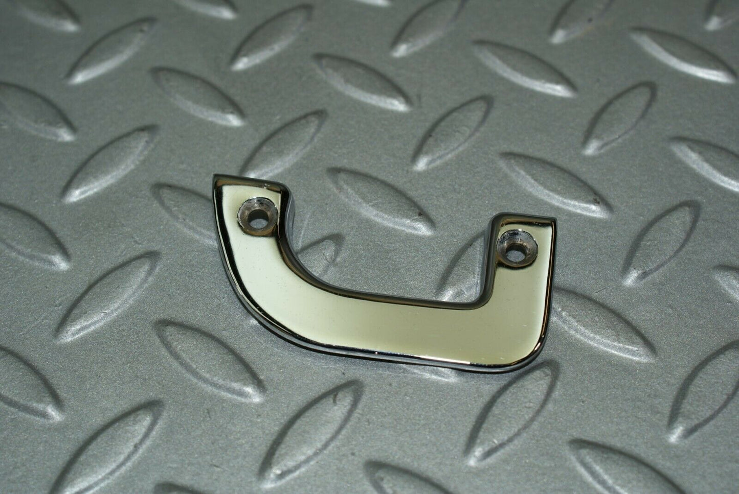 3188 Mercedes-Benz W115 220D Right Interior Chrome Door Latch Trim