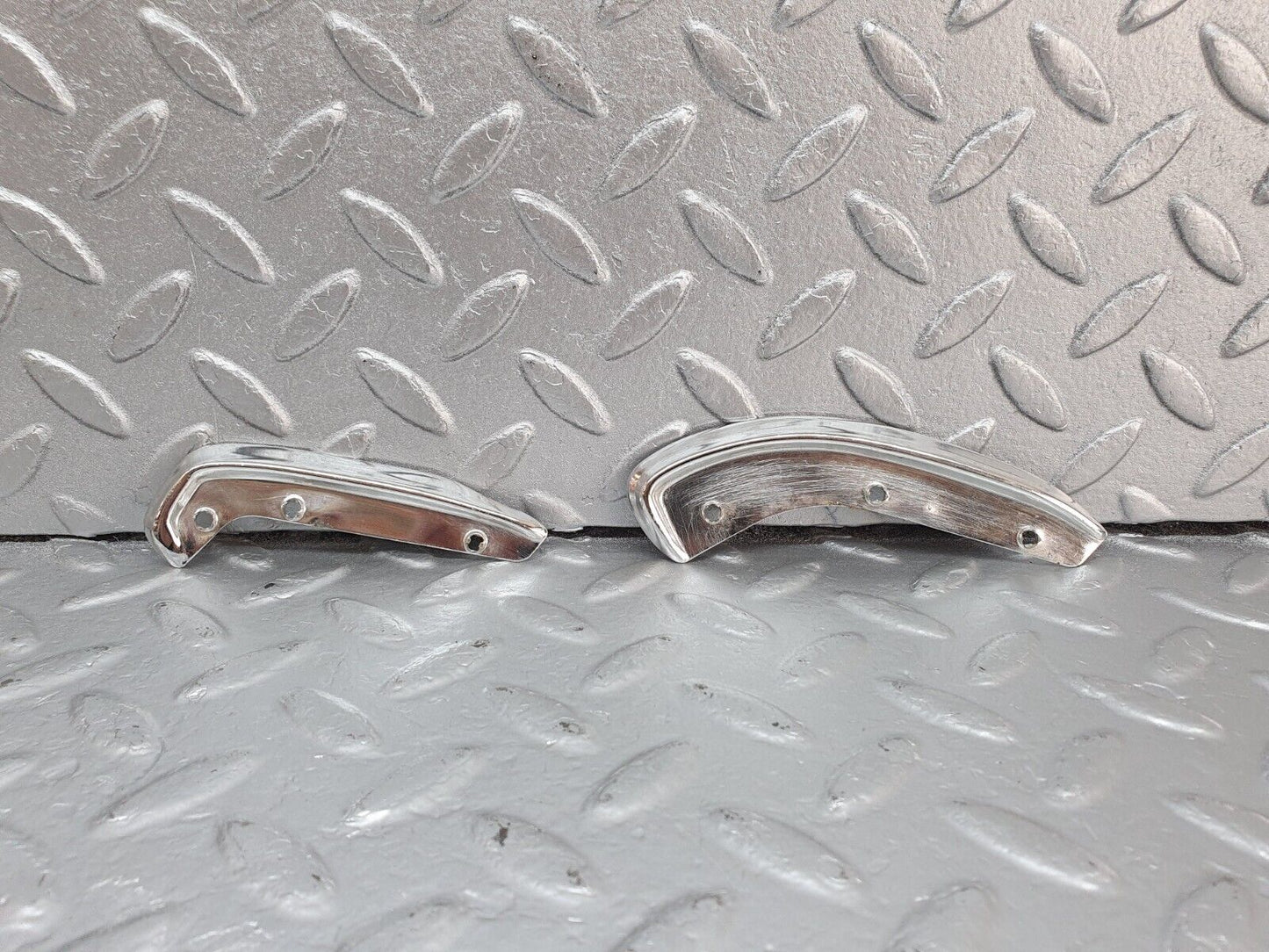 43153 Mercedes-Benz W108 280SE Interior Door Handle Chrome Trim Pair Right