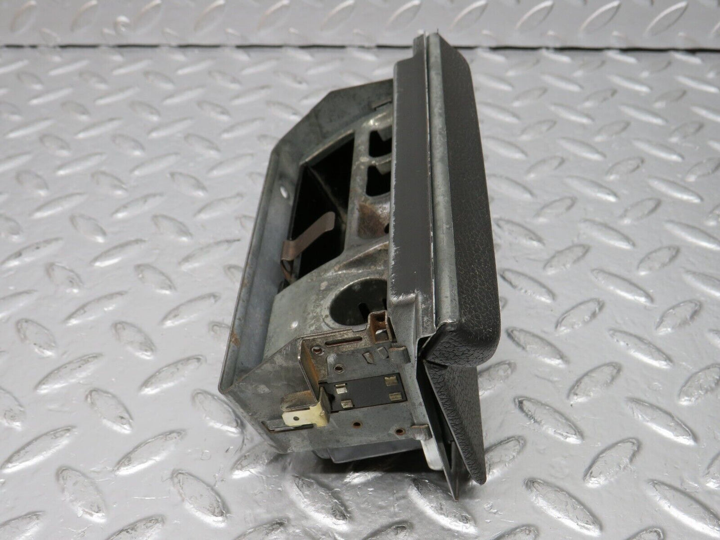 31033 Mercedes-Benz W123 230E Centre Console Ashtray Black