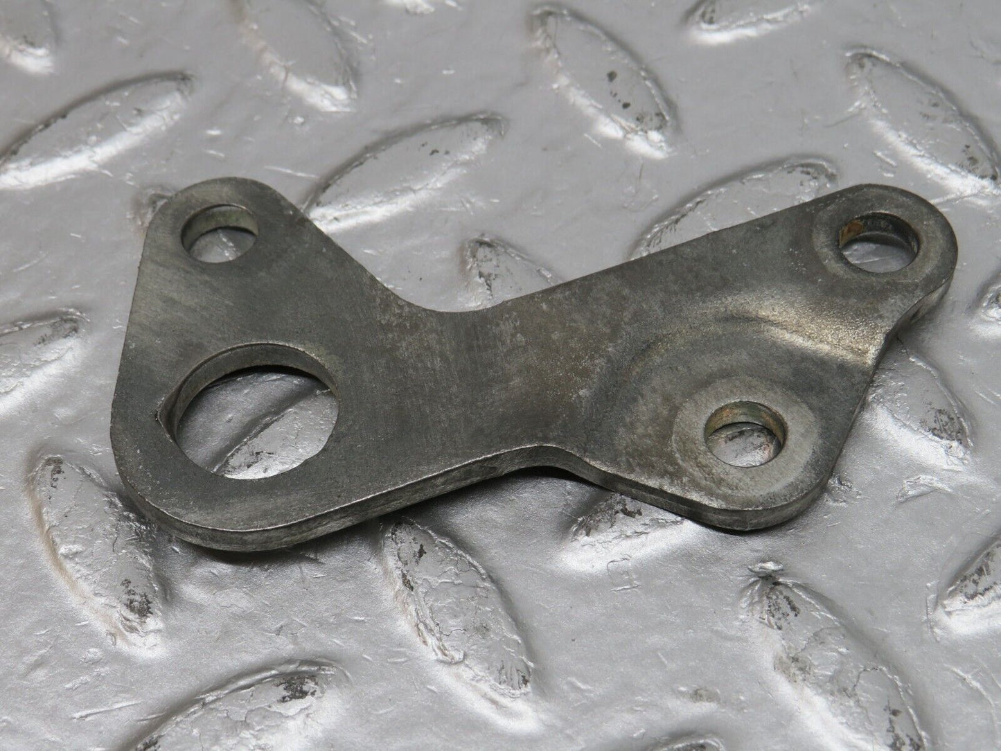 34188 Mercedes-Benz W124 260E Engine Lifting Eyes Hooks