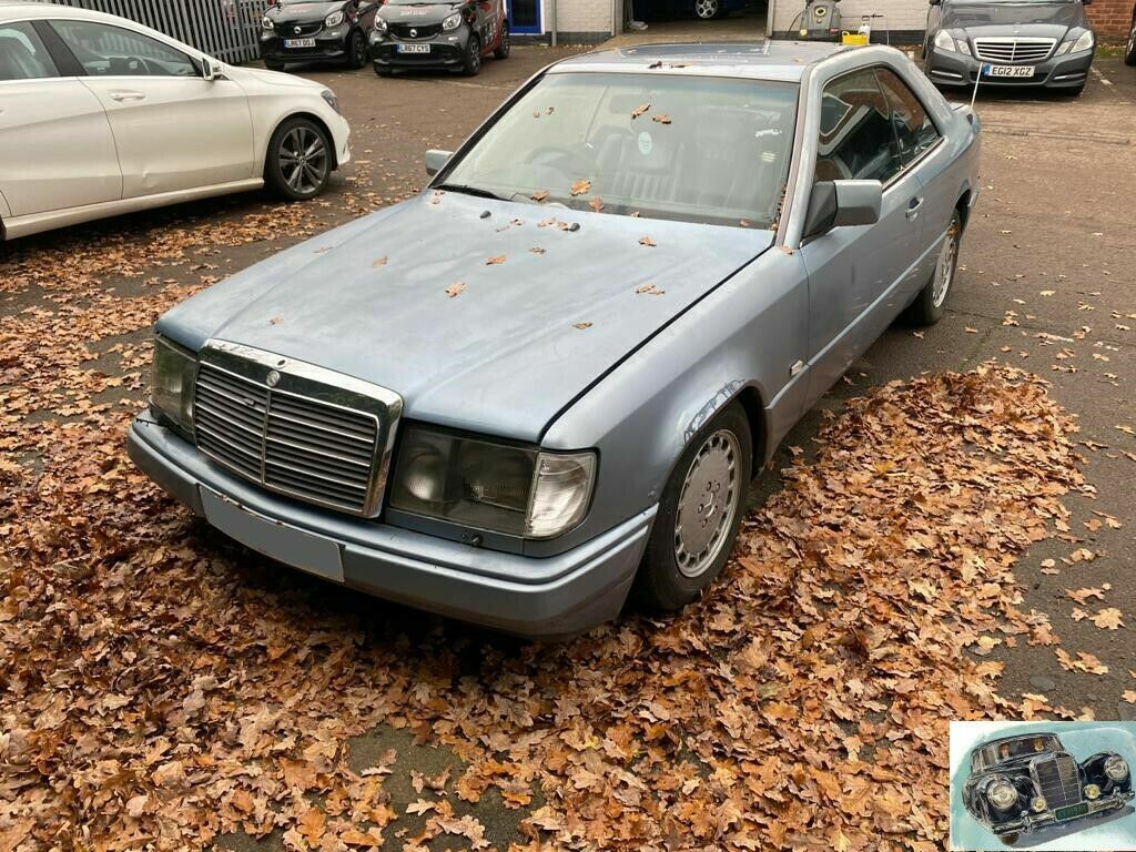 9385 Mercedes-Benz C124 300CE Coupe Fuel Pump Relay 3301300