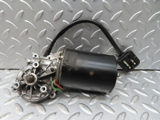 17049 Mercedes-Benz C123 280CE Coupe Wiper Motor