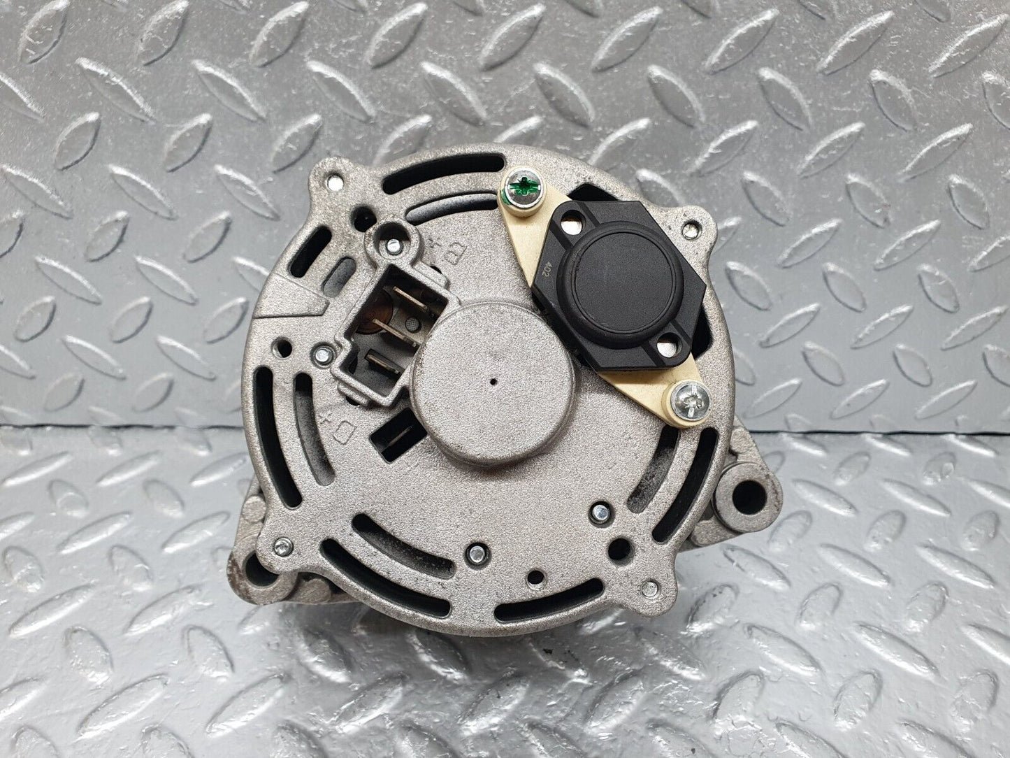 43950 Mercedes-Benz C123 230CE Coupe Alternator Generator Lucas LRA00823