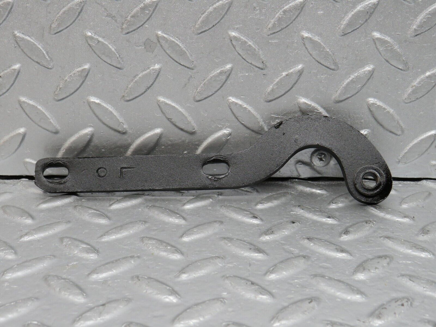 39255 Mercedes-Benz R107 500SL Left Bonnet Hinge Support