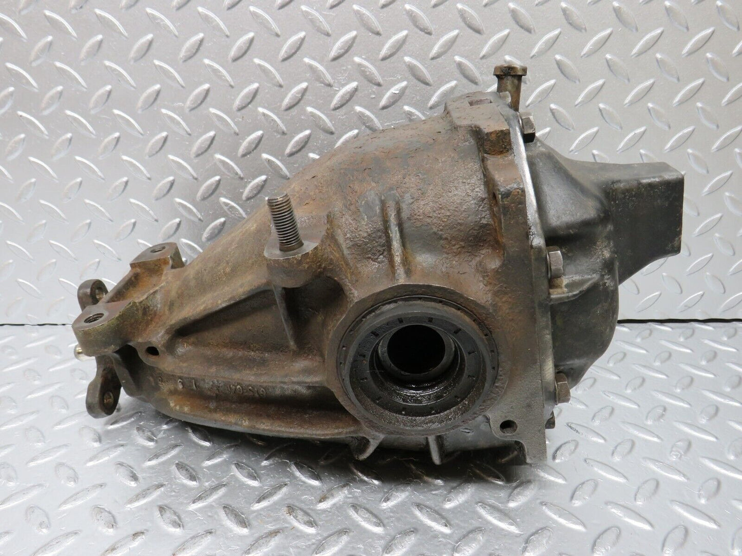 32291 Mercedes-Benz W123 230E Rear Differential Ratio 3.58 1233510101