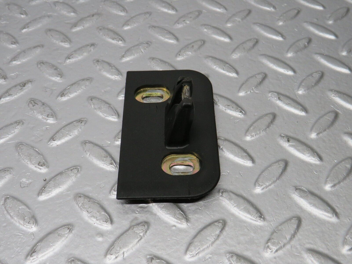 39599 Mercedes-Benz R129 320SL Coupe Trunk Lock Latch