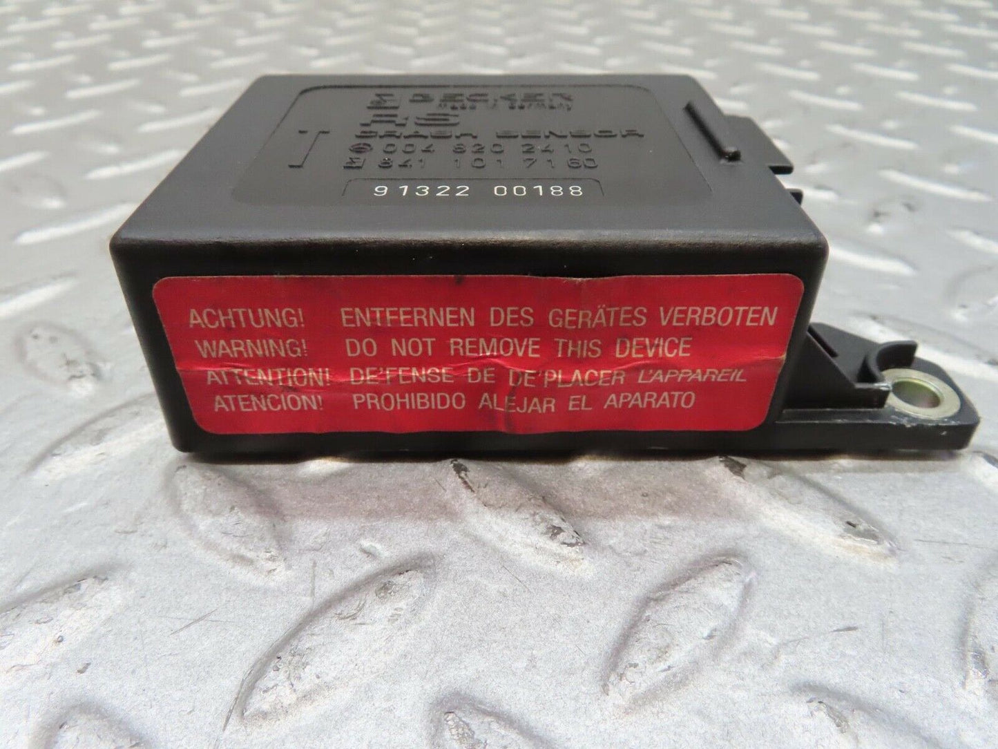 14694 Mercedes-Benz W201 190E Crash Sensor 0048202410