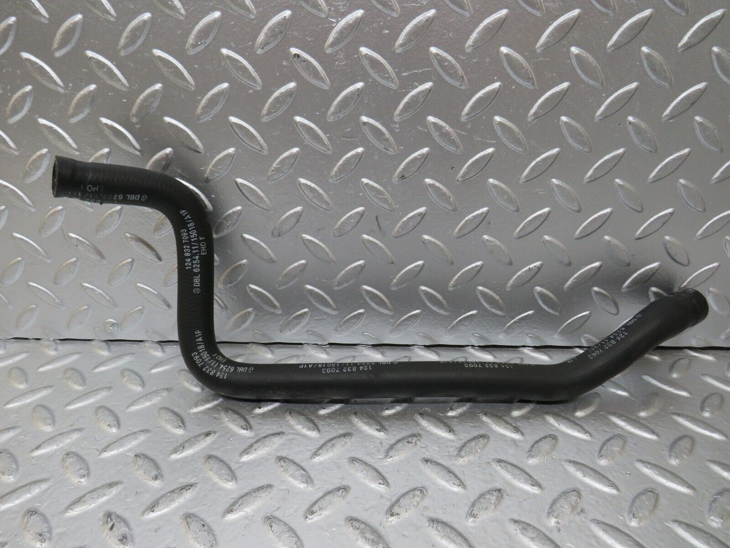 25796 Mercedes-Benz W124 280E Heater Hose 1248327093