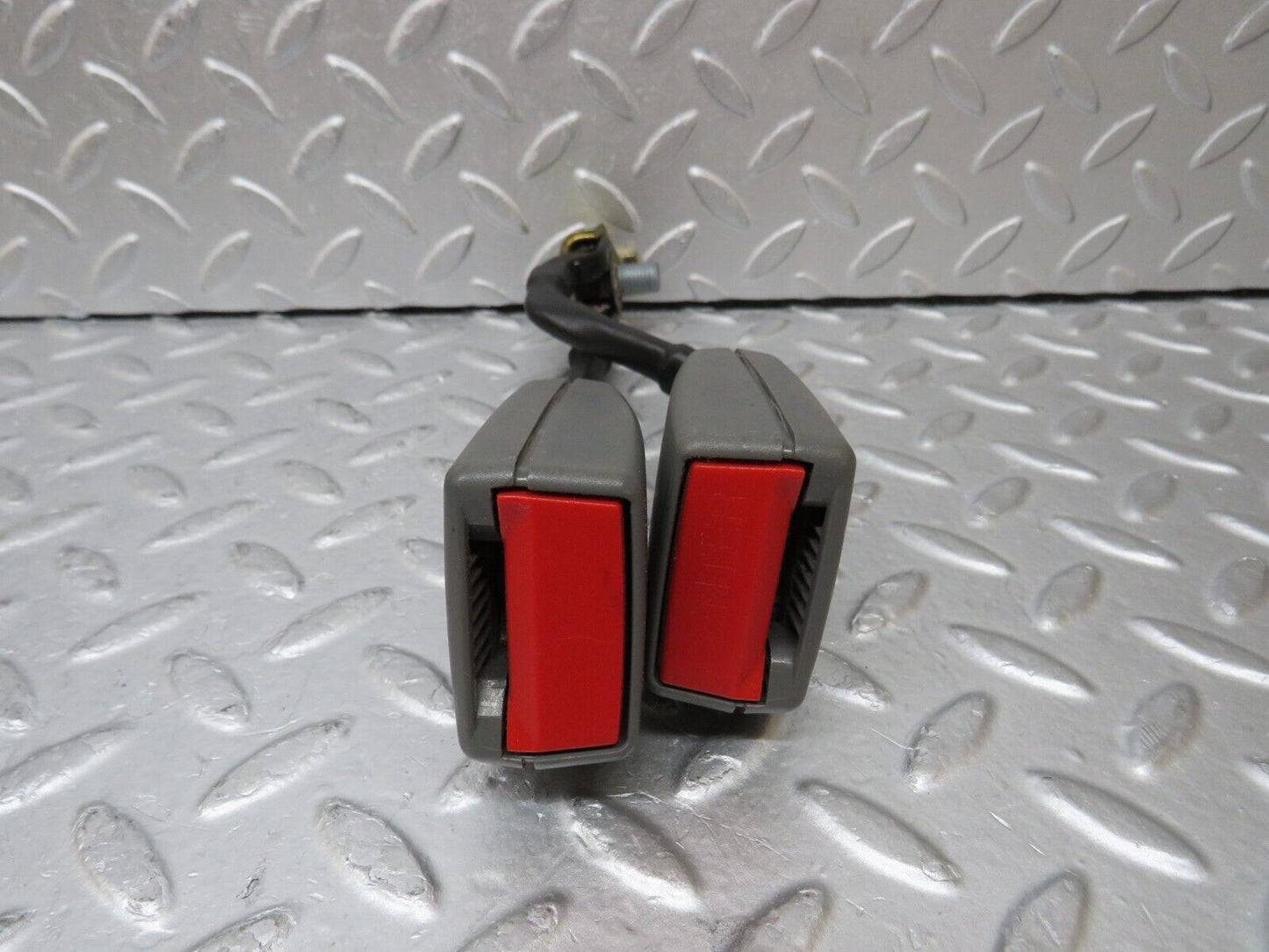 35279 Mercedes-Benz W221 Rear Seat Belt Set & Buckles 2218600485 2218600385