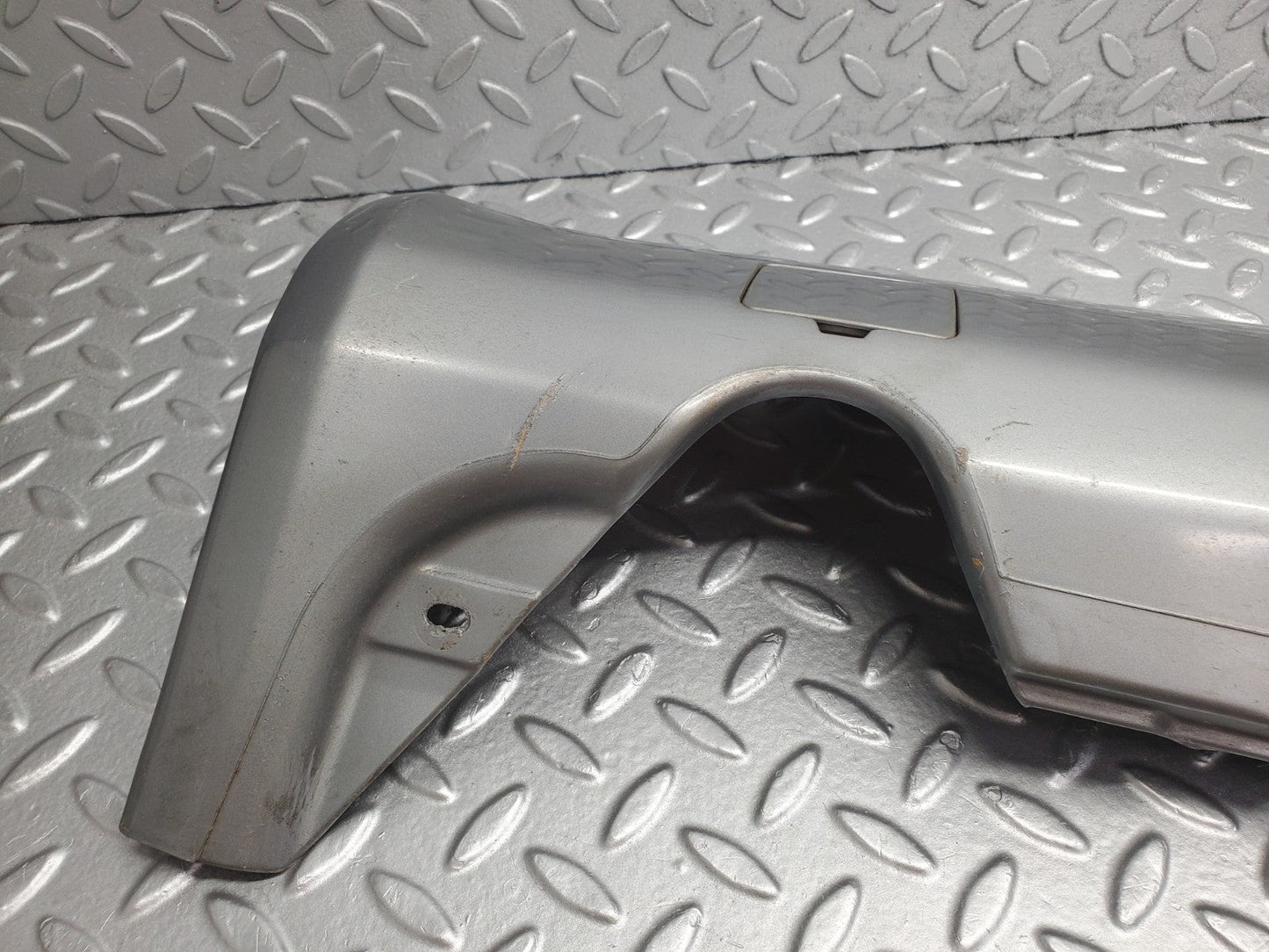 W124 Wagon side skirt right side used OEM